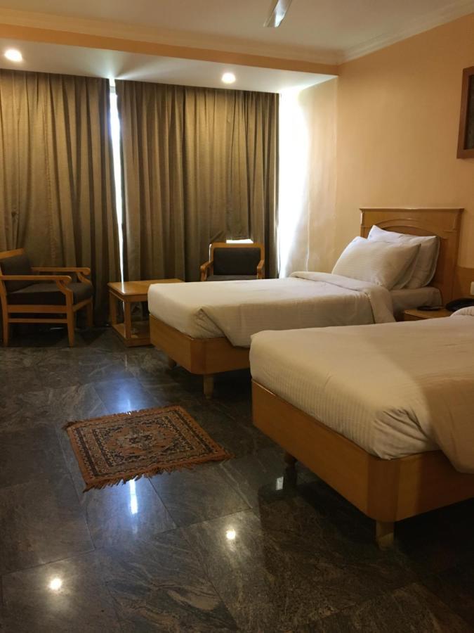 تيروباتي Asr Guesthouse المظهر الخارجي الصورة